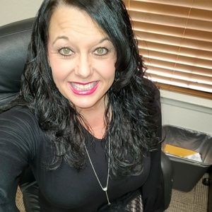 Meet your Posher, Vicki